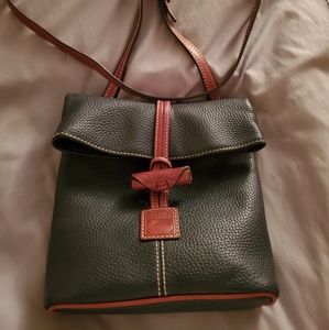 DOONEY & BOURKE NAVY LEATHER TOGGLE CROSSBODY